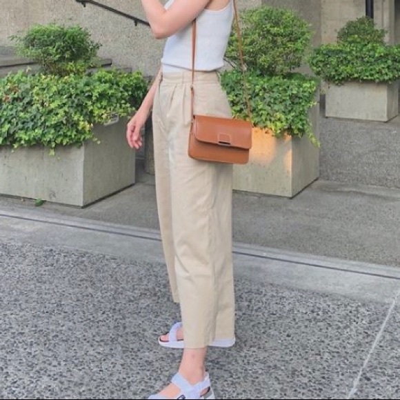 Wide Leg Beige Pants from OAK+FORT - Picture 6 of 9